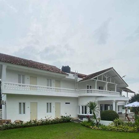 Reddoorz Plus @ Megamendung Puncak 2 Bogor Ngoại thất bức ảnh