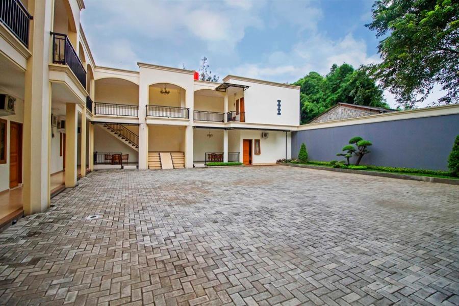 Reddoorz Plus @ Megamendung Puncak 2 Bogor Ngoại thất bức ảnh